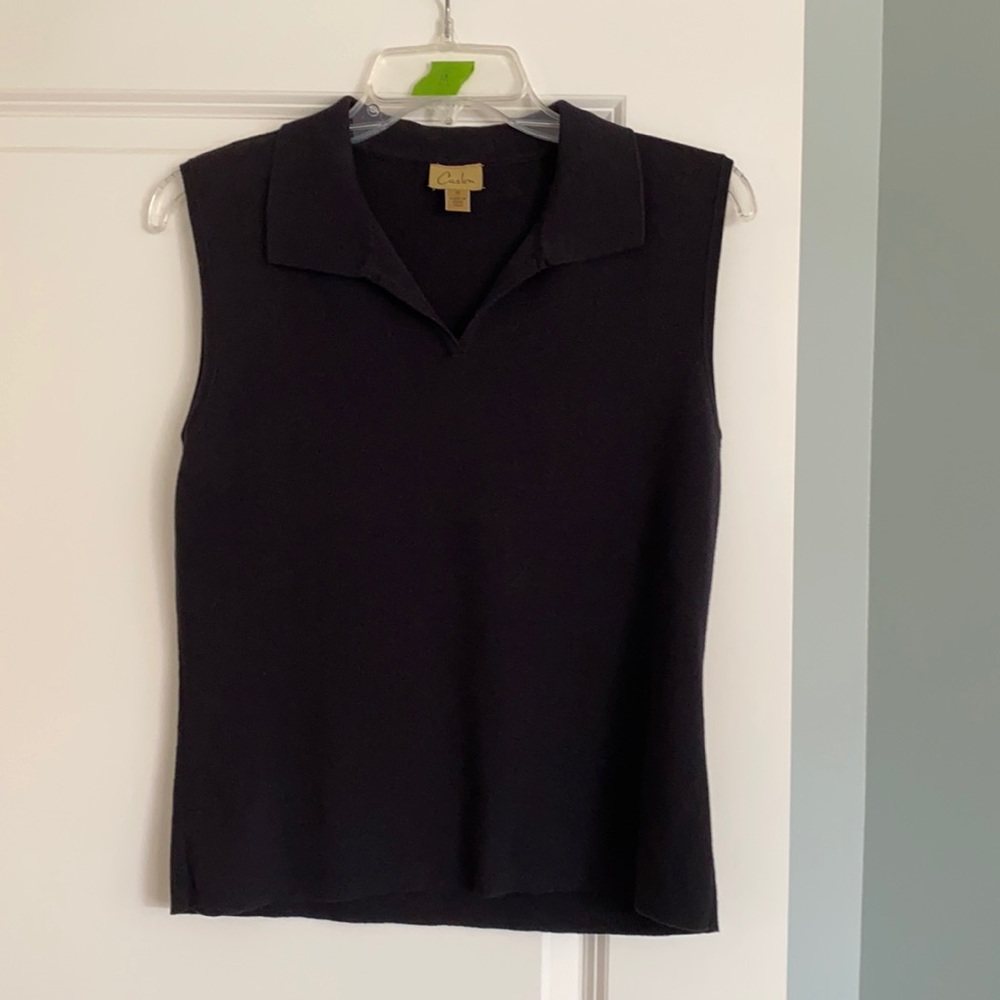 Sleeveless black knit sweater